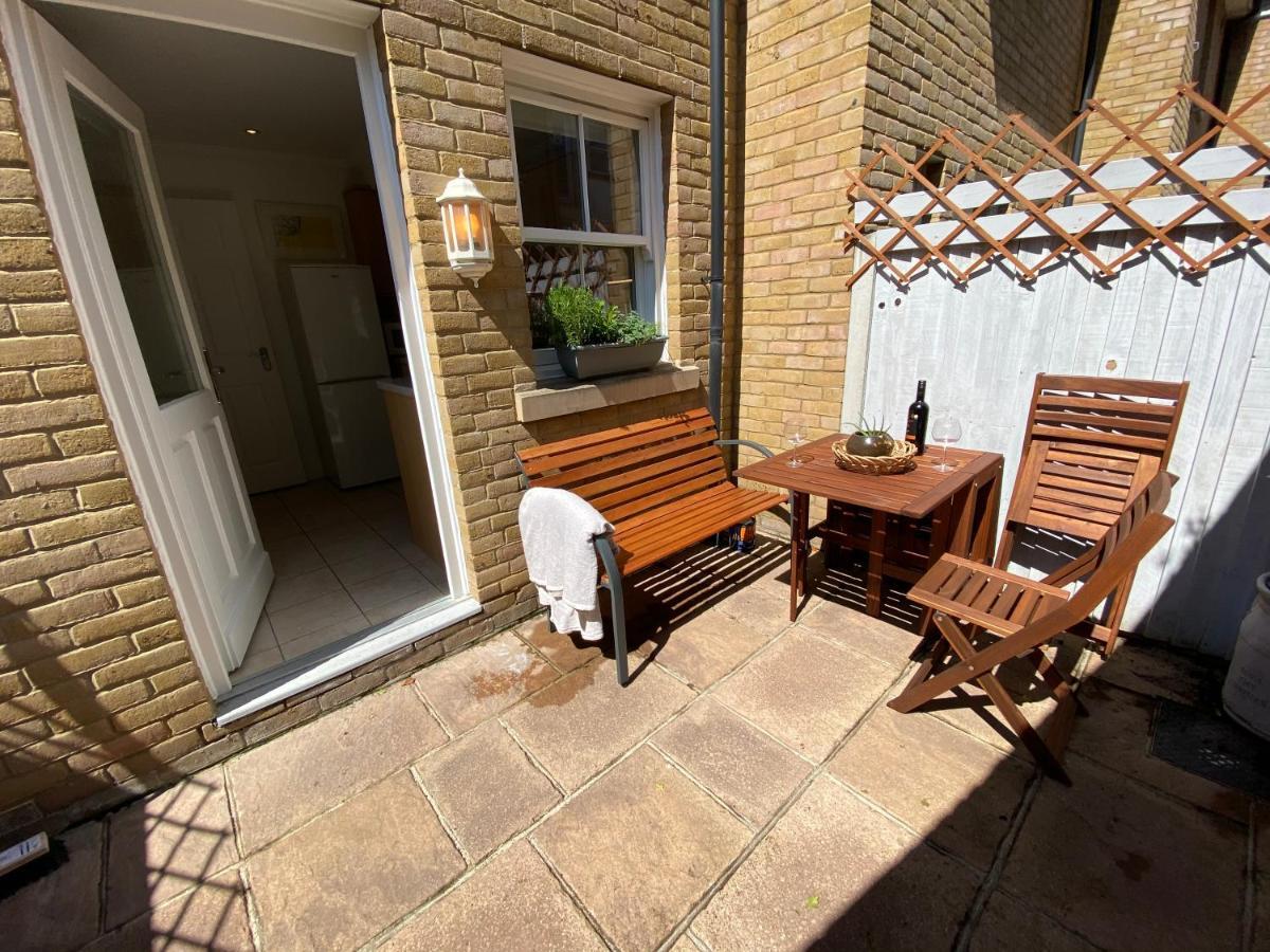 Modern Coastal Cottage 5 Minutes From The Ocean -Pet Friendly Ramsgate Bagian luar foto